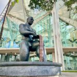 hawaii convention center statue
